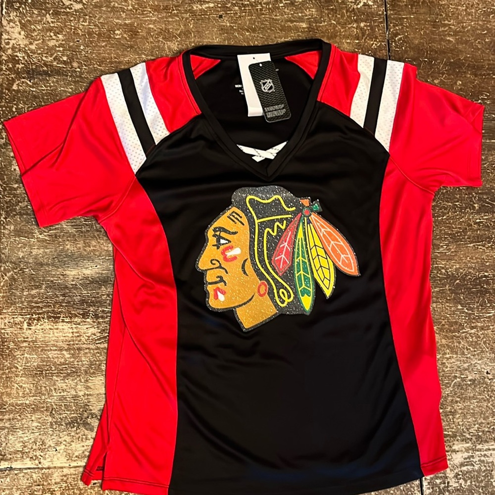 Women’s Blackhawk’s jersey